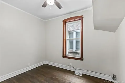 2124 Harvey Avenue Berwyn IL 60402