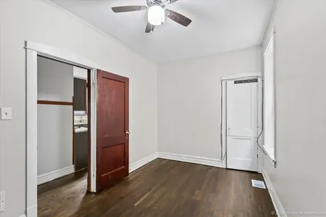 2124 Harvey Avenue Berwyn IL 60402