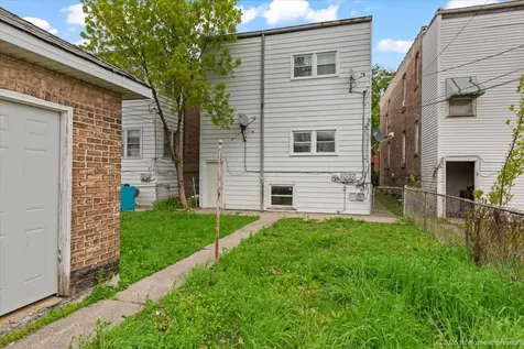 2124 Harvey Avenue Berwyn IL 60402