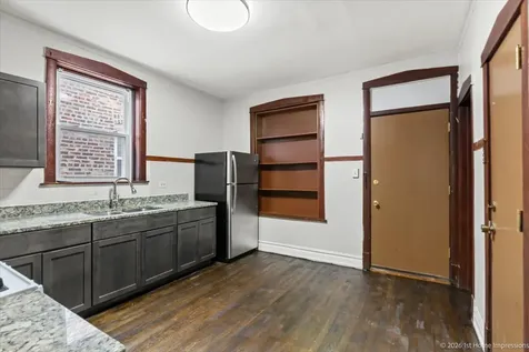 2124 Harvey Avenue Berwyn IL 60402