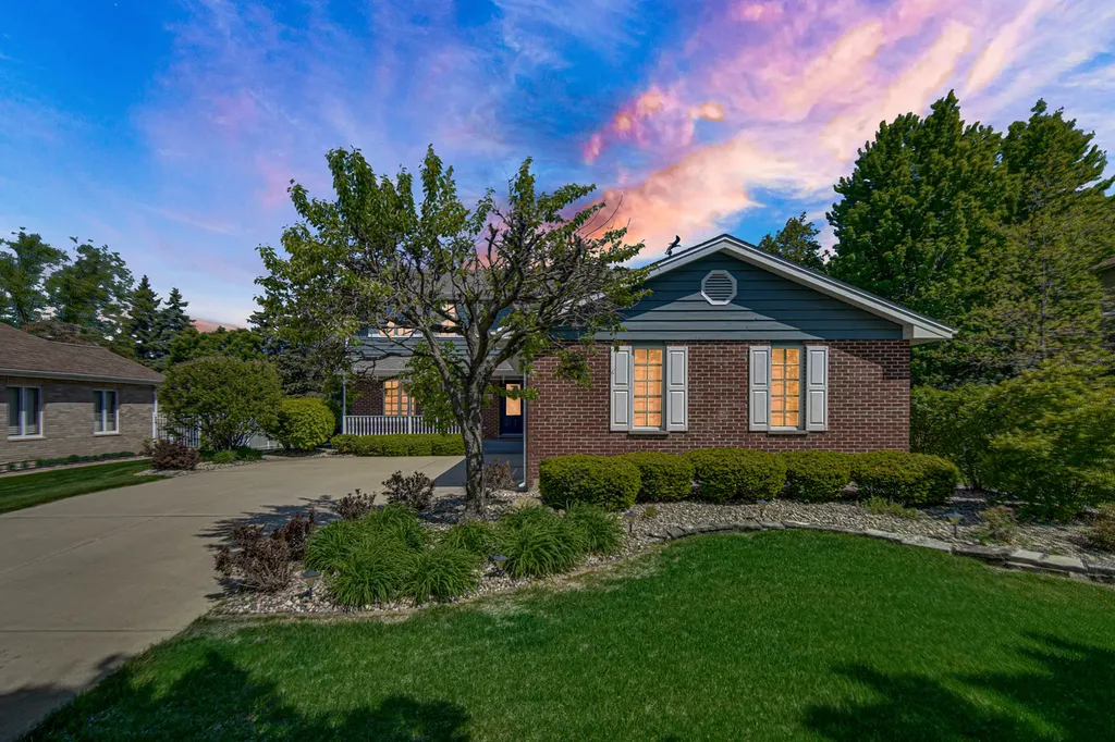10700 Churchill Drive Orland Park IL 60467