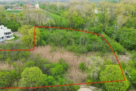 County Line Road Highland Park IL 60035
