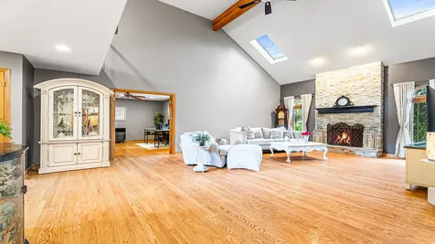 22043 Emily Lane Frankfort IL 60423