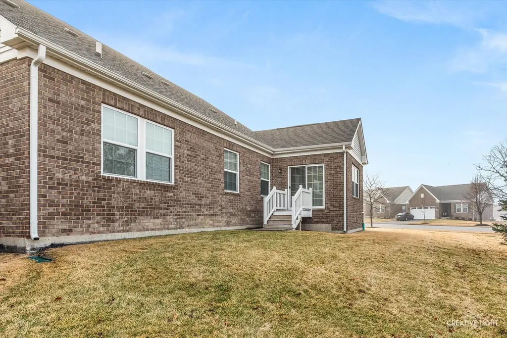 1869 Glenlake Court New Lenox IL 60451