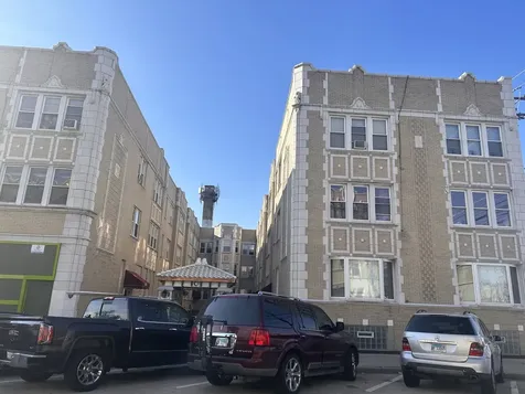 2140 South Gunderson Avenue Berwyn IL 60402