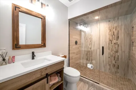 616 Birchwood Avenue Des Plaines IL 60018