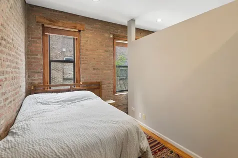 1236 West Carmen Avenue Chicago IL 60640