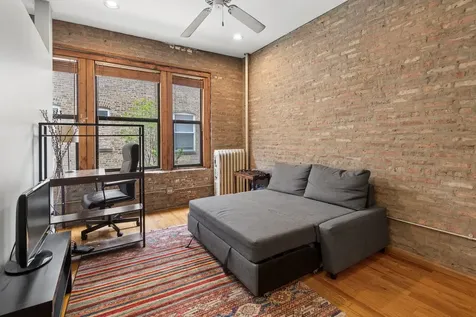 1236 West Carmen Avenue Chicago IL 60640
