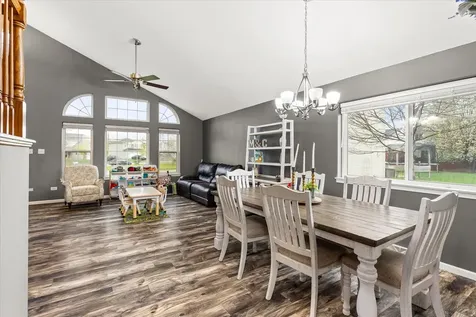 3502 Indian Head Lane Joliet IL 60435