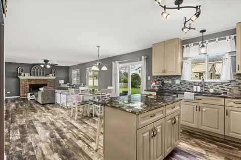 3502 Indian Head Lane Joliet IL 60435