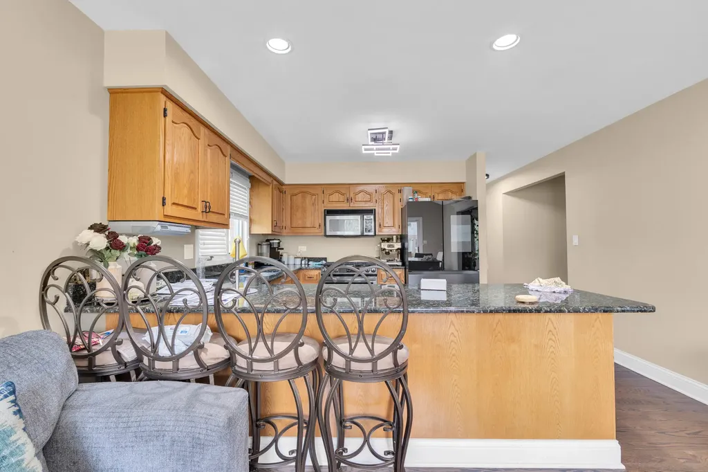 18044 Esther Drive Orland Park IL 60467