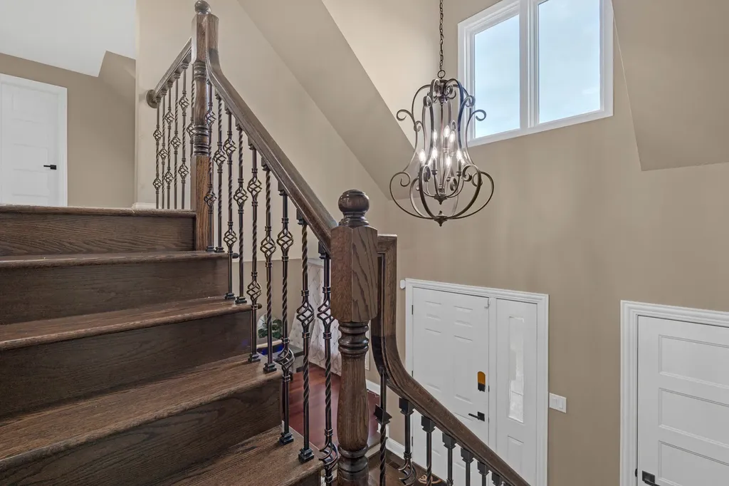 18044 Esther Drive Orland Park IL 60467