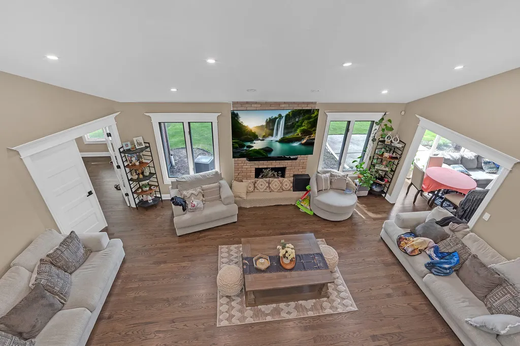 18044 Esther Drive Orland Park IL 60467