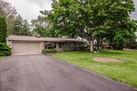 9S771 Brookbank Road Willowbrook IL 60527