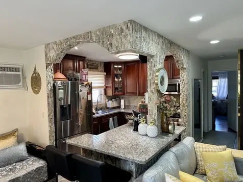 7008 Oconnell Drive Chicago Ridge IL 60415