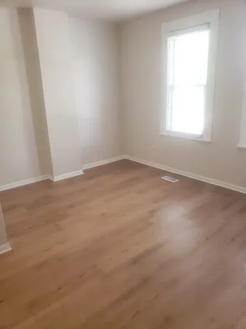 10523 South Corliss Avenue Chicago IL 60628