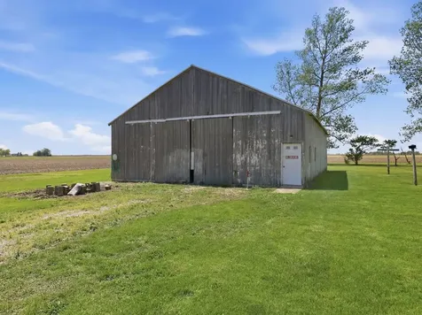 10078 State Route 9 Hoopeston IL 60942
