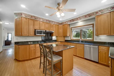1183 Silo Hill Drive Grayslake IL 60030