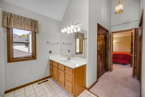 1183 Silo Hill Drive Grayslake IL 60030