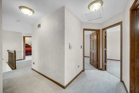 1183 Silo Hill Drive Grayslake IL 60030