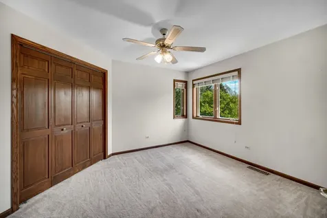 1183 Silo Hill Drive Grayslake IL 60030