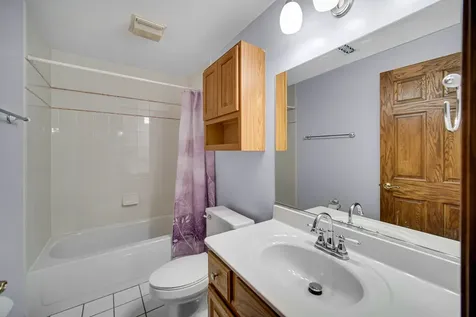 1183 Silo Hill Drive Grayslake IL 60030