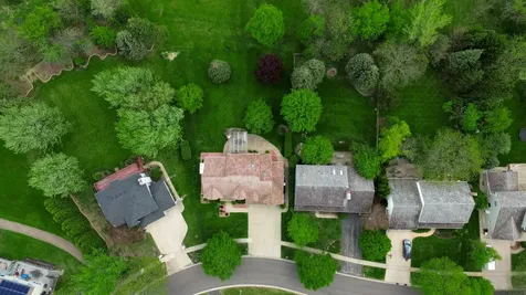 1183 Silo Hill Drive Grayslake IL 60030