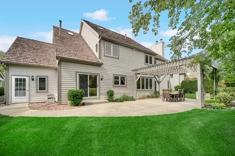 1183 Silo Hill Drive Grayslake IL 60030