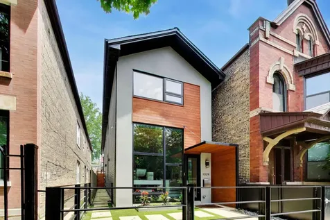 1029 North Honore Street Chicago IL 60622