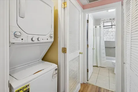 4916 North Kedzie Avenue Chicago IL 60625