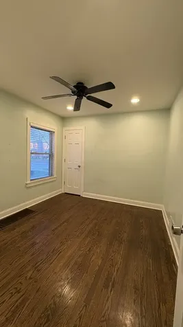 10444 South Troy Street Chicago IL 60655