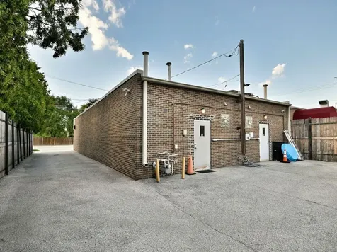 1157 East Algonquin Road Des Plaines IL 60016