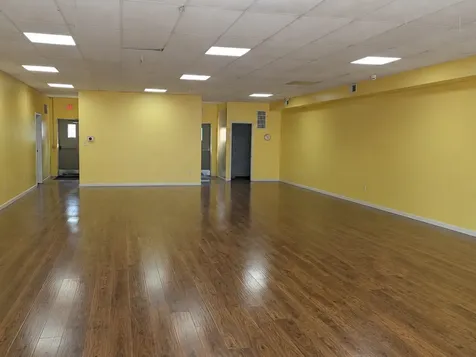1157 East Algonquin Road Des Plaines IL 60016