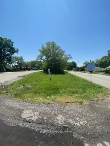 1023 Hooks Lane Fox Lake IL 60050