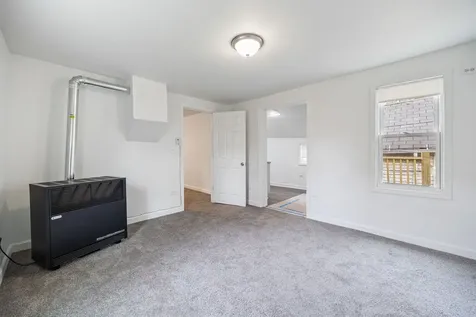 3017 East 83rd Street Chicago IL 60617