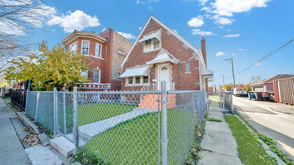 3143 West 53rd Place Chicago IL 60632