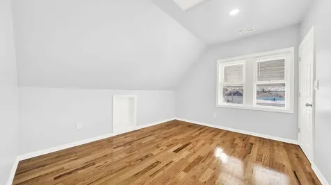 3143 West 53rd Place Chicago IL 60632