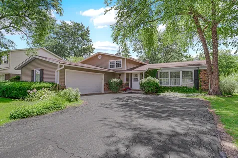3010 North Kennicott Avenue Arlington Heights IL 60004