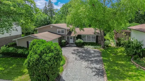 3010 North Kennicott Avenue Arlington Heights IL 60004