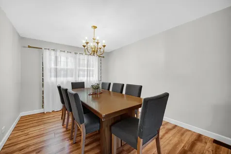 3010 North Kennicott Avenue Arlington Heights IL 60004