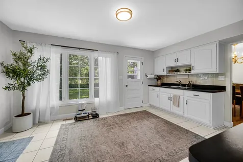 3010 North Kennicott Avenue Arlington Heights IL 60004