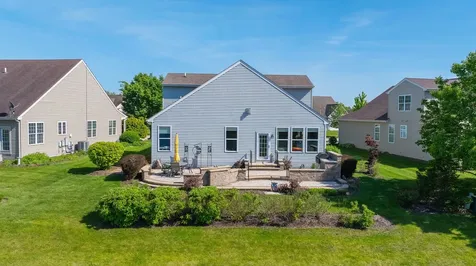 840 Colchester Drive Oswego IL 60543
