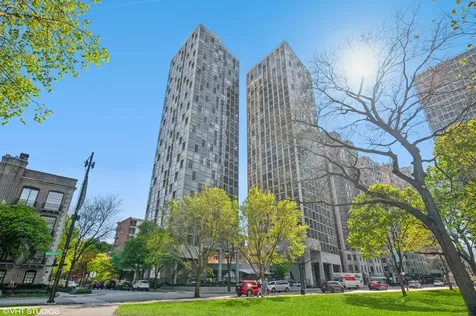 345 West Fullerton Parkway Chicago IL 60614