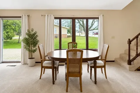 517 South 5th Street Princeton IL 61356