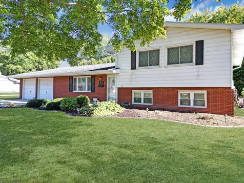 517 South 5th Street Princeton IL 61356