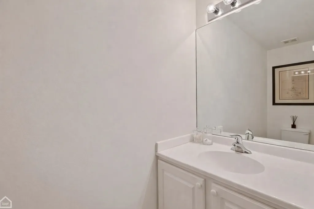210 South Desplaines Street Chicago IL 60661