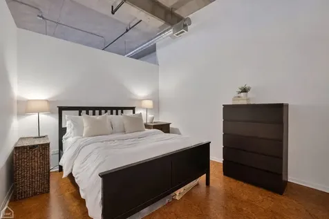 210 South Desplaines Street Chicago IL 60661