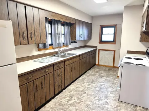 1404 Plain Street Peru IL 61354