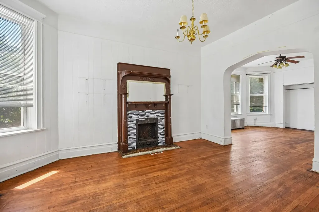 5542 South Paulina Street Chicago IL 60636
