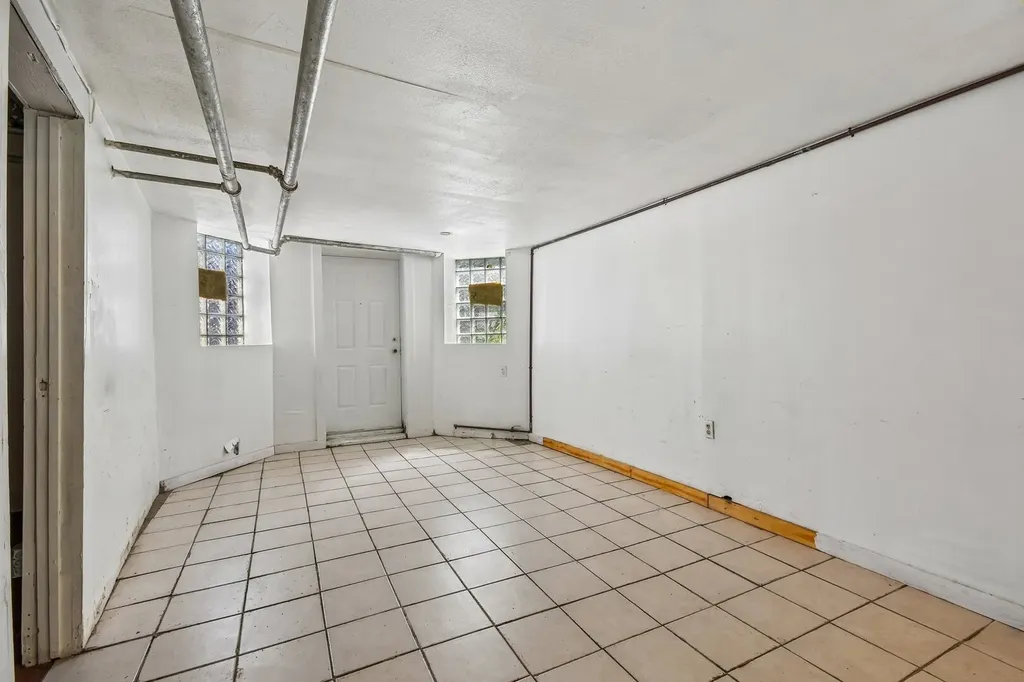 5542 South Paulina Street Chicago IL 60636